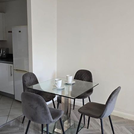 Luxury Green 1 Bed City Centre Apartment Close To Mailbox,Bullring, Broad Street For Leisure And Families Birmingham Luaran gambar